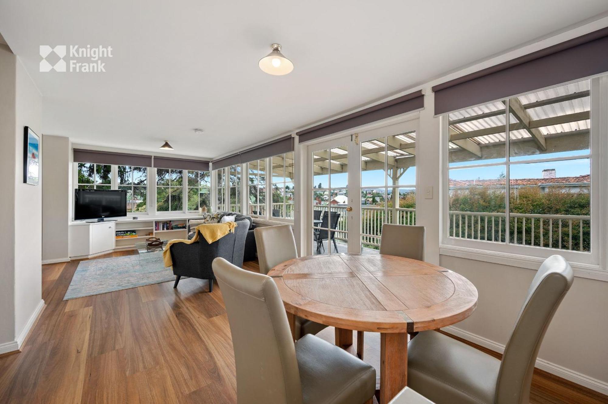 Clydesdale Manor Bed & Breakfast Хоубарт Стая снимка